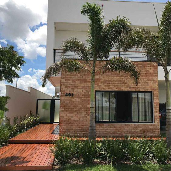 Diseños de casas modernas revestidas de ladrillo