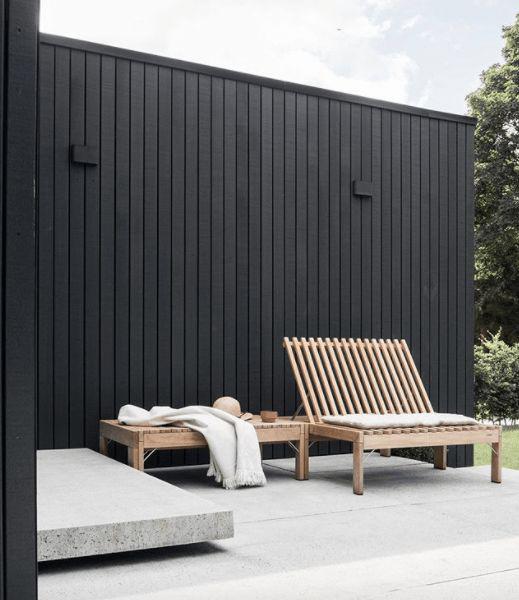 Fachadas de casas con vistas en color negro