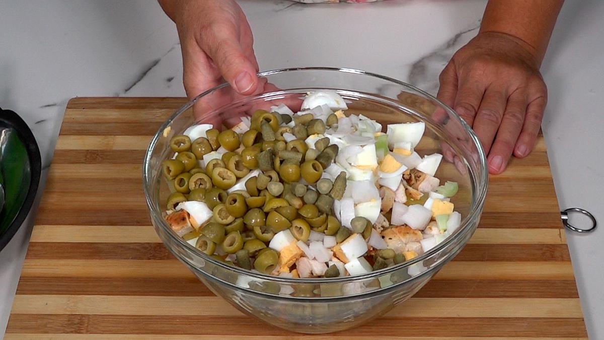 ENSALADA DE PATATAS CON POLLO AL ESTILO ALEMÁN - Loli Domínguez - Foto 10