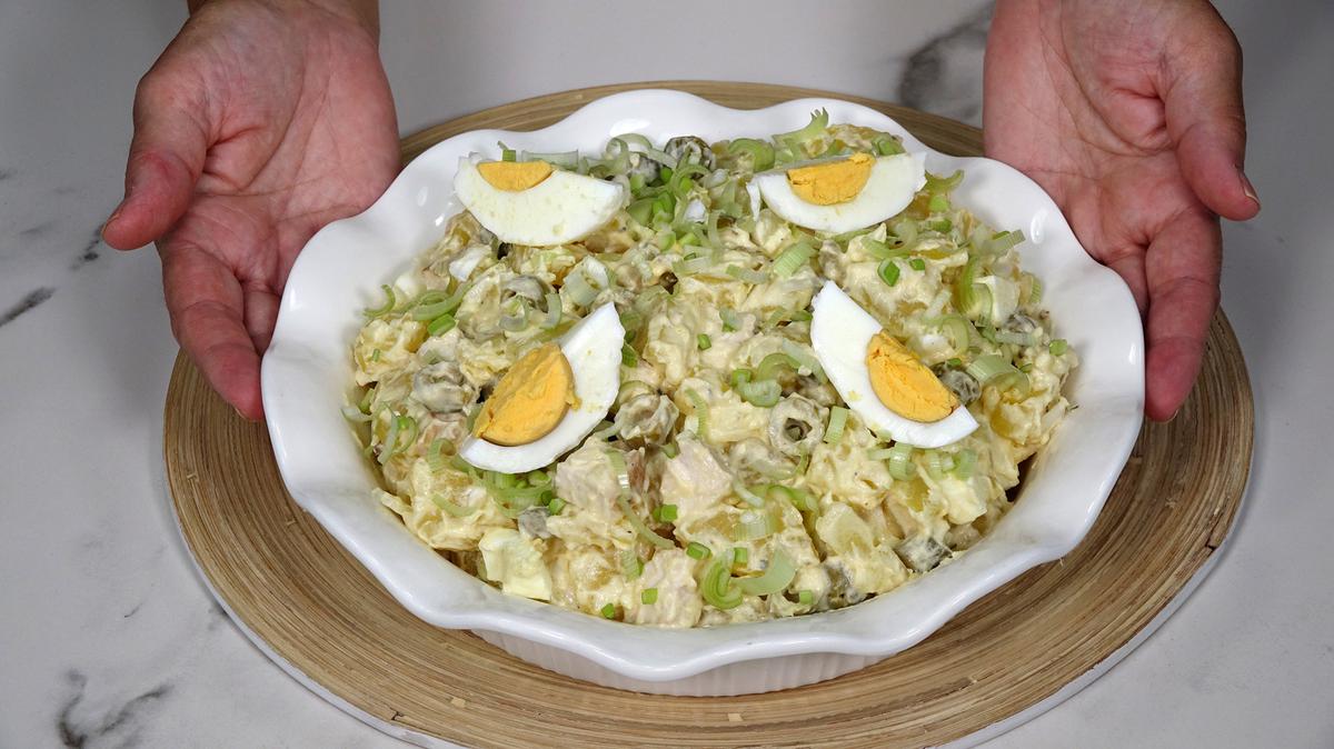 ENSALADA DE PATATAS CON POLLO AL ESTILO ALEMÁN - Loli Domínguez - Foto 15