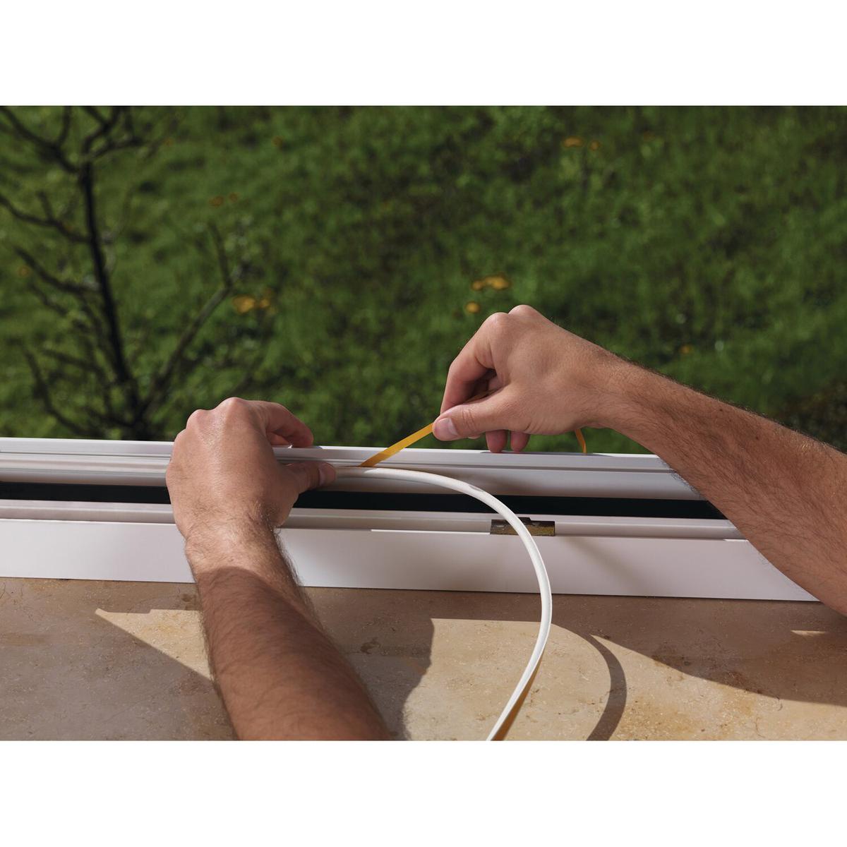 burletes en puertas y ventanas