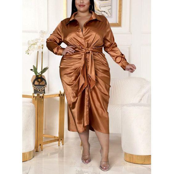 Hermosos looks con vestidos satinados para gorditas