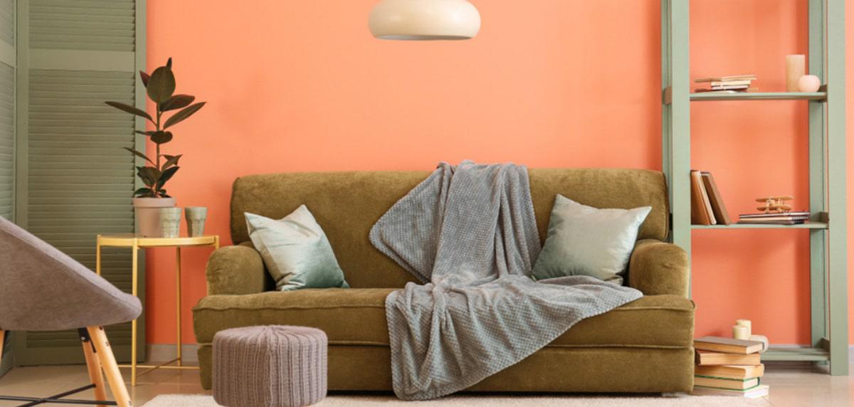 pared naranja fuerte