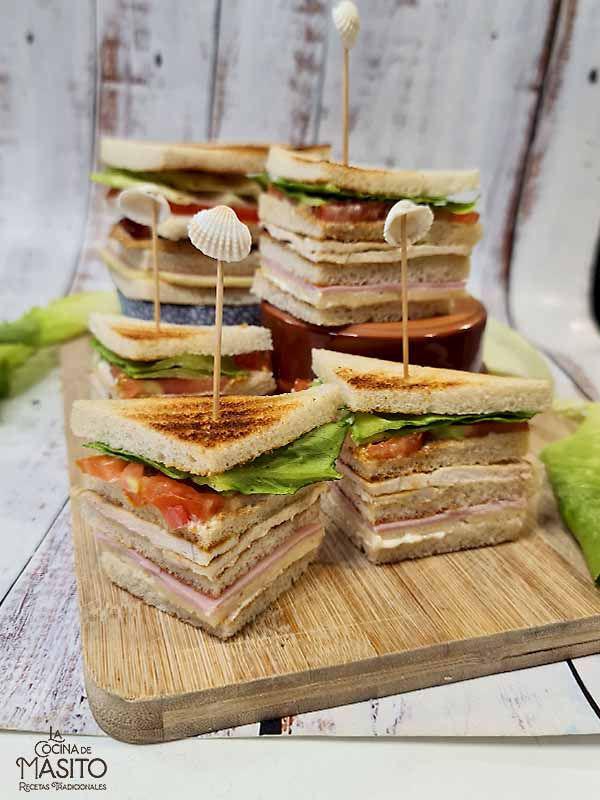 Sándwich club superfácil y sabroso
