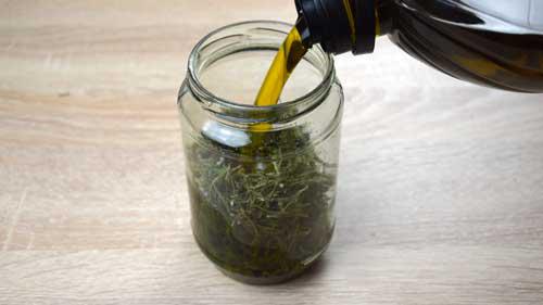 cubrir el aceite de romero con aove