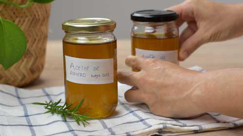 etiquetar el aceite de romero