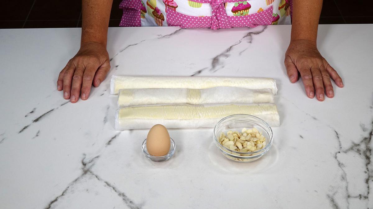 CAÑAS DE HOJALDRE CON CREMA Y MANZANAS, FÁCILES, CREERÁN QUE SON DE PASTELERÍA - Loli Domínguez - Foto 14