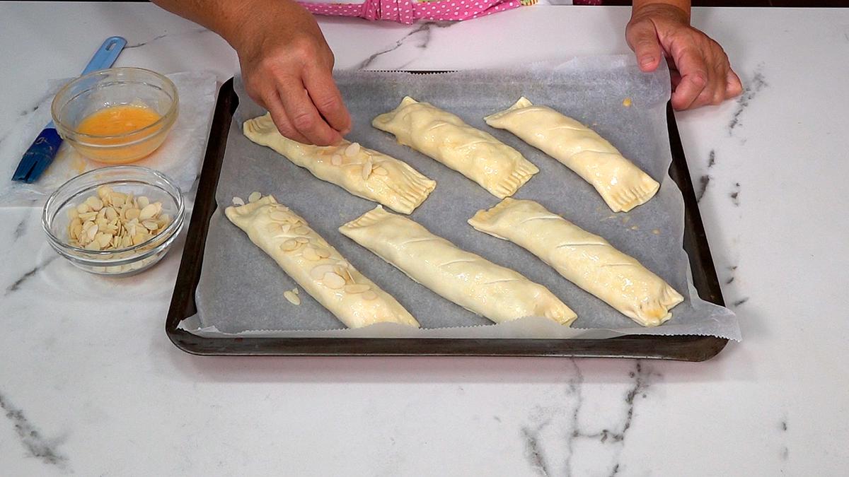 CAÑAS DE HOJALDRE CON CREMA Y MANZANAS, FÁCILES, CREERÁN QUE SON DE PASTELERÍA - Loli Domínguez - Foto 19