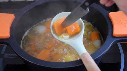 pinchar las verduras