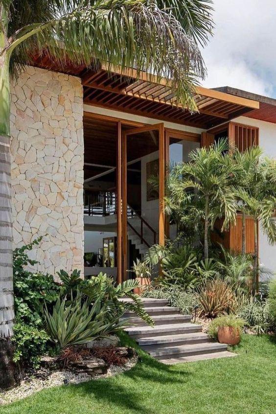 Materiales para fachadas de casas de campo modernas