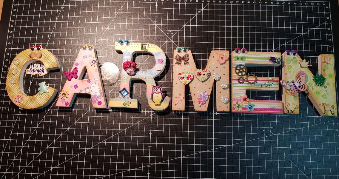 Nombre Carmen decorado para habitación infantil