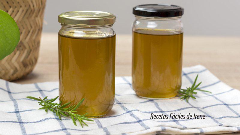 como hacer aceite de romero oleato o macerado de romero
