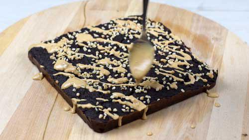 decorar brownie de avena