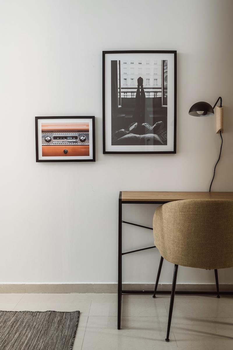 decoralinks - cuadros en mitad de la pared - hotel chamberi suites