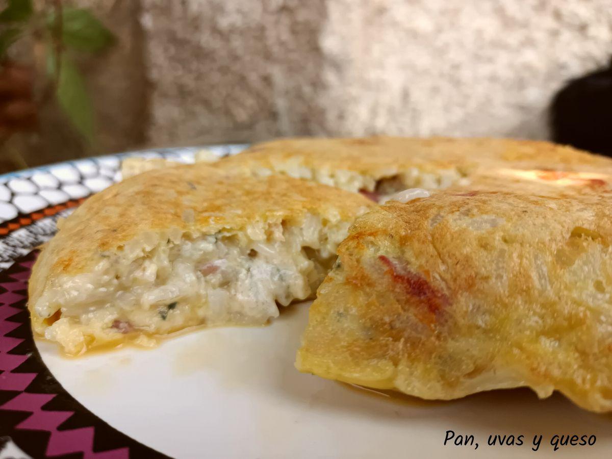 tortilla arroz - pan uvas y queso