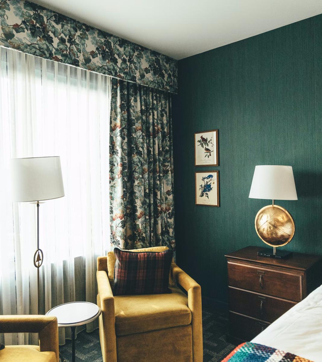 3 colores y sus tonalidades que embellecen las paredes del dormitorio y transmiten relax 4