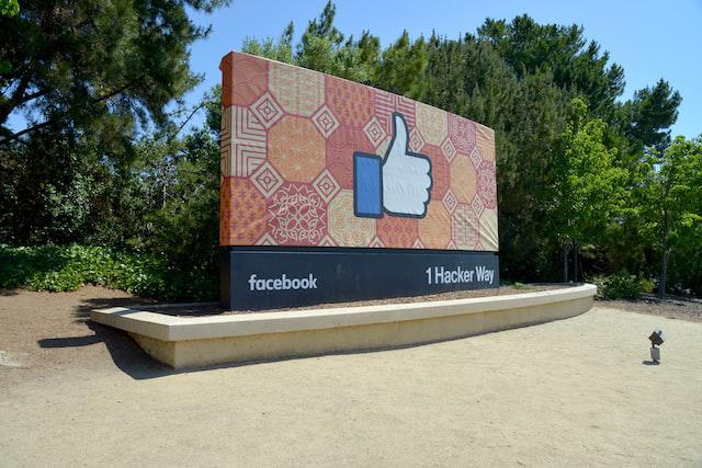 Las cuentas de Facebook e Instagram están cada vez más conectadas