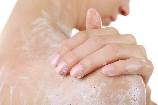 Causa del acné del hombro n. 4: enfermedad de la piel