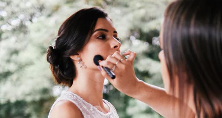 Cómo elegir un buen maquillador para boda - Blog de Cronoshare