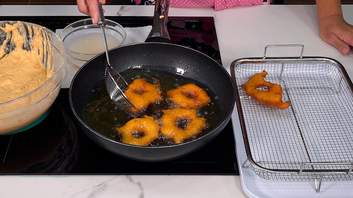 PICARONES, BUÑUELOS PERUANOS CASEROS Y DELICIOSOS - Loli Domínguez - Foto 15