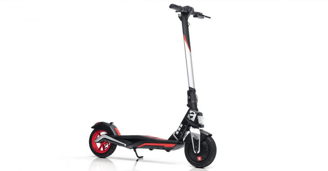 Aprilia eSR1 - Construcción