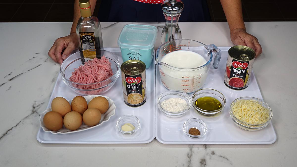 HUEVOS RELLENOS DE CARNE EN SALSA AURORA - Loli Domínguez - Foto 1