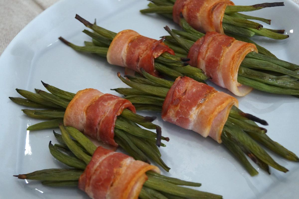 Ramilletes de judia verde en bacon