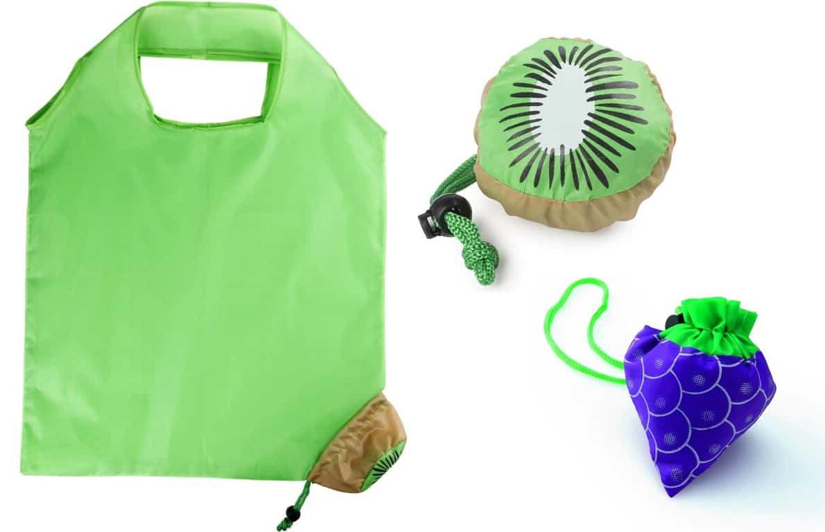 Si estás buscando ideas originales para destacar estas Navidades, las bolsas publicitarias son una buena opción, ya que existe una gran variedad de bolsas personalizadas, que además de ser baratas, son ideales como regalo de empresa.