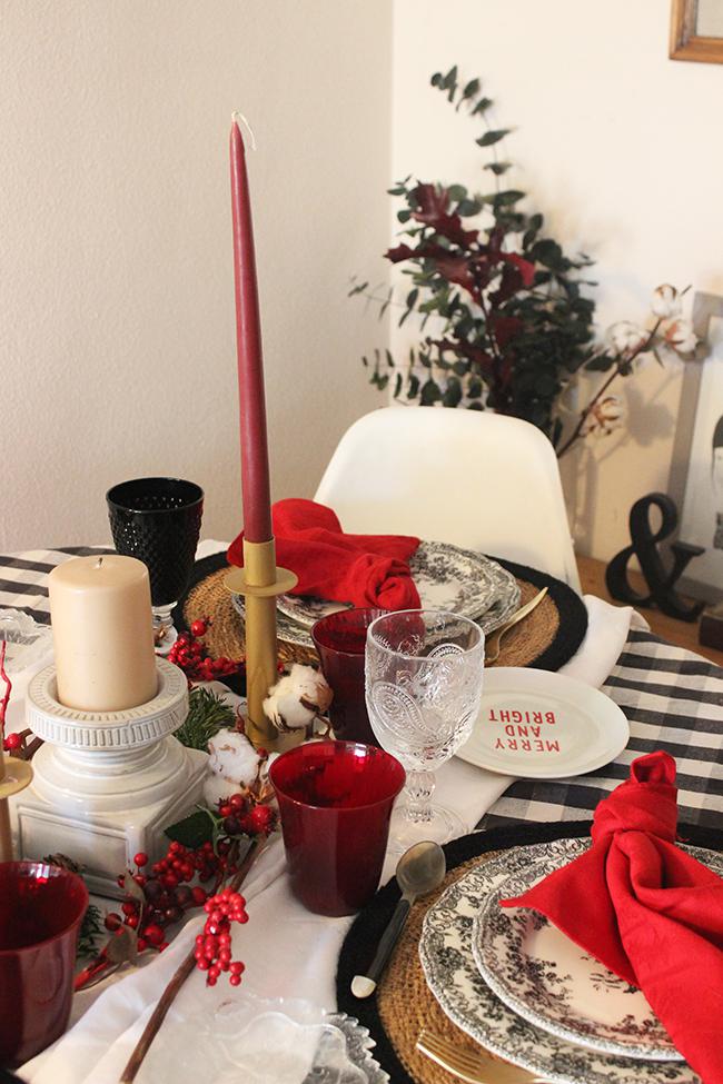 Una mesa navideña Loft & Table