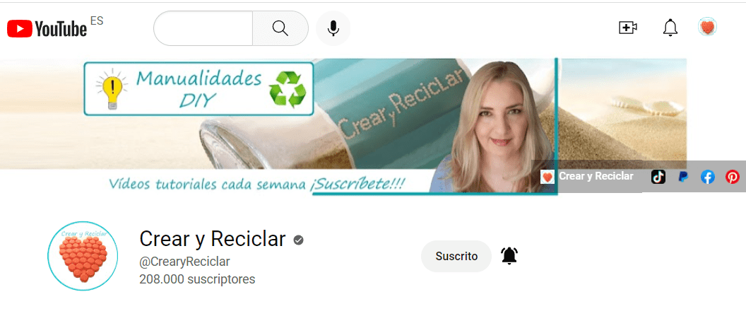 Mis 2 canales de YouTube. Crear y Reciclar, donde suelo publicar videos tutoriales con el paso a paso en español, con mis ideas y creaciones de reciclaje creativo. El otro canal es Ideas CraftyLand, con vídeos tutoriales en inglés. Este canal no tiene la explicación, sólo es el vídeo mostrando cómo lo hago.