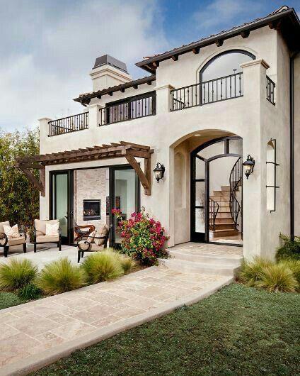 Fachadas clásicas rústicas