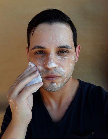 Exfoliar la piel con regularidad