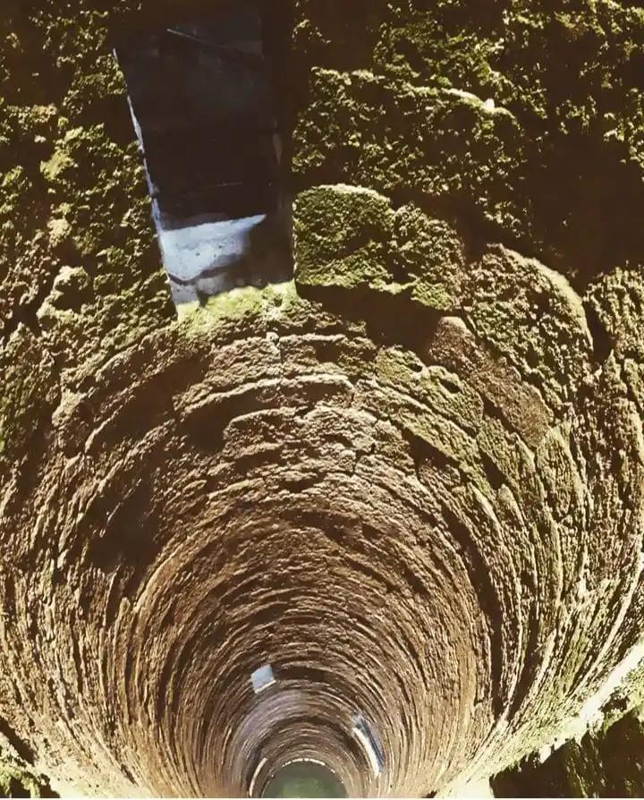 Pozo del castillo de Portillo