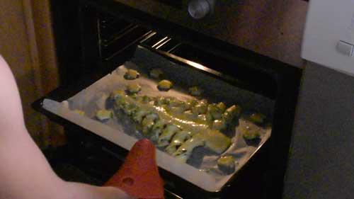 hornear rellenar arbol de Navidad de hojaldre relleno y salado