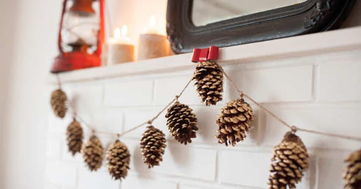 Cómo colgar guirnaldas de Navidad sin dañar las paredes | Decoración