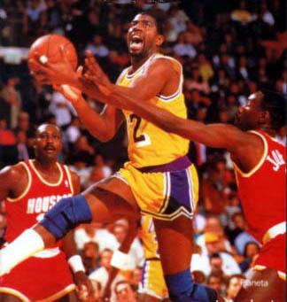Magic Johnson mejores jugadores de baloncesto de todos los tiempos