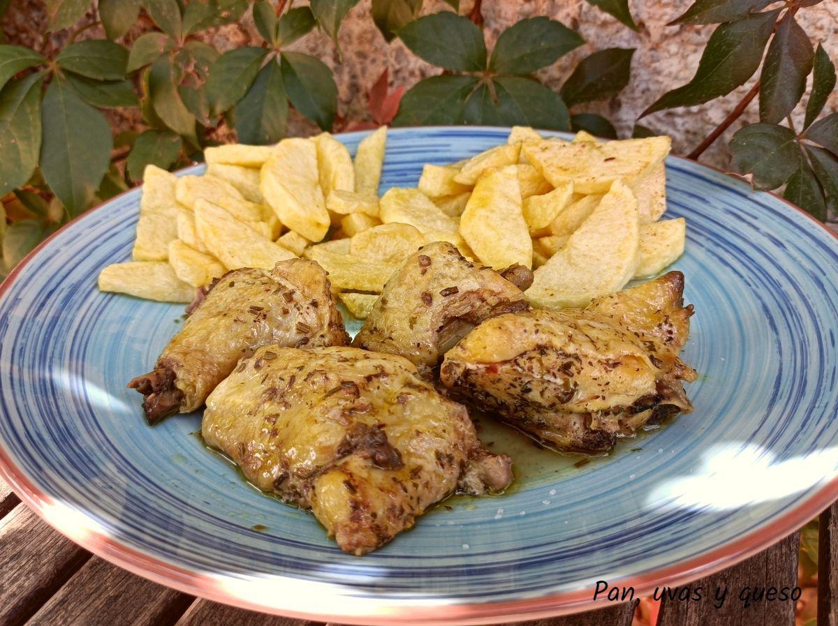 pollo asado al limon crockpot - pan uvas y queso