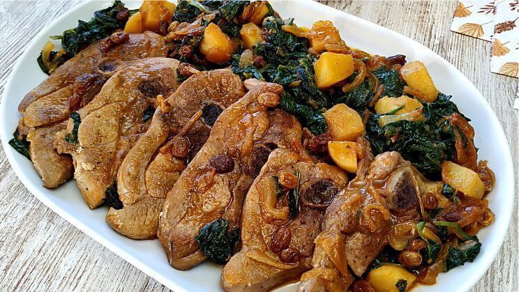 Chuletas de pavo con espinacas