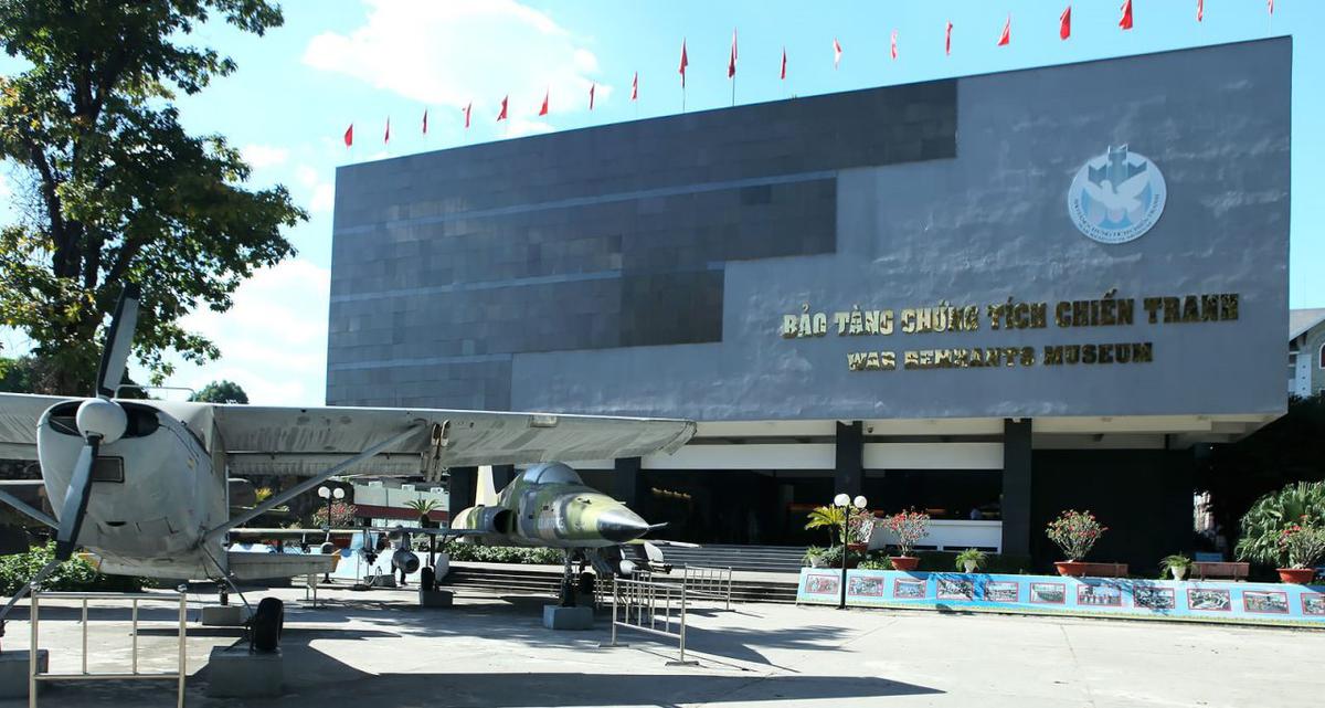  El Museo de Remanentes de Guerra de Ciudad Ho Chi Minh se inauguró en 1975. 