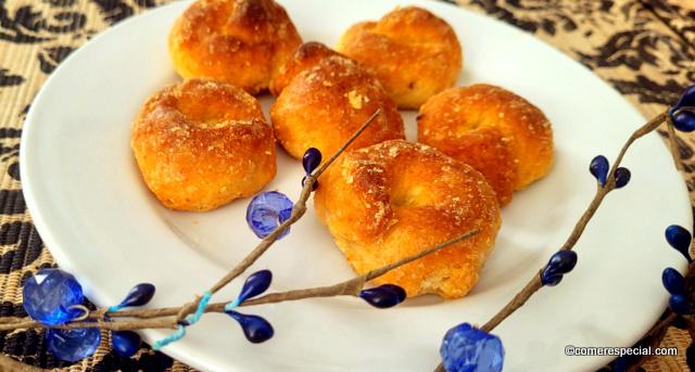 Rosquillas de naranja o rosquetes de naranja canarios