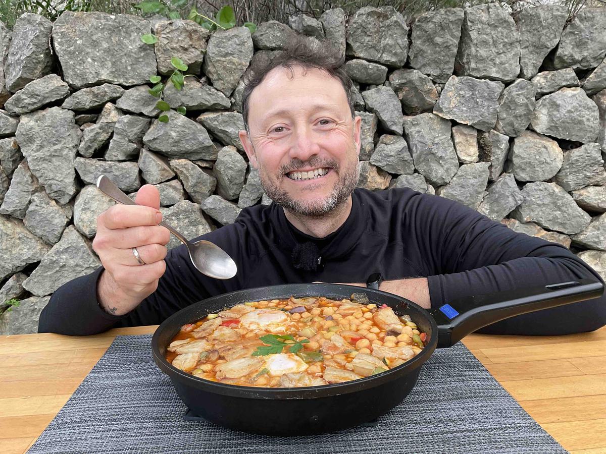 GARBANZOS con PISTO y PANCETA