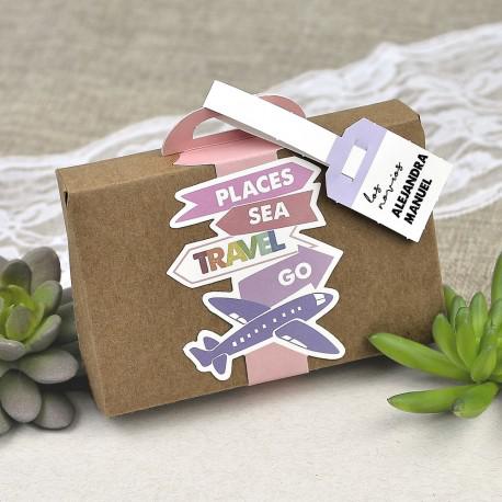 Tarjeta de boda de viajes con forma de maleta