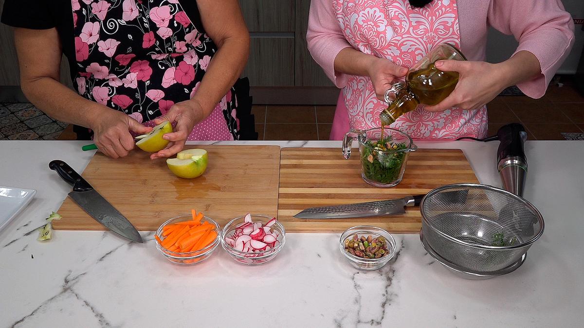 Menú saludable y delicioso. Ensalada completa y postre riquísimo - Loli Domínguez - Foto 9