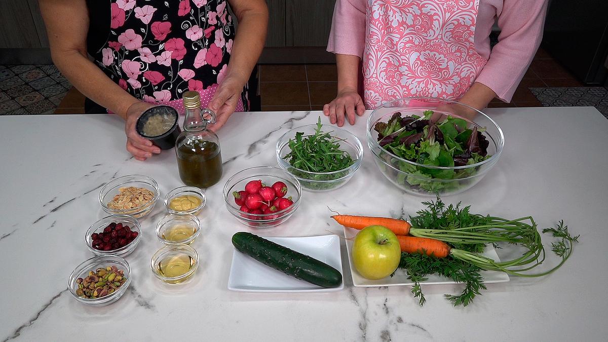 Menú saludable y delicioso. Ensalada completa y postre riquísimo - Loli Domínguez - Foto 6