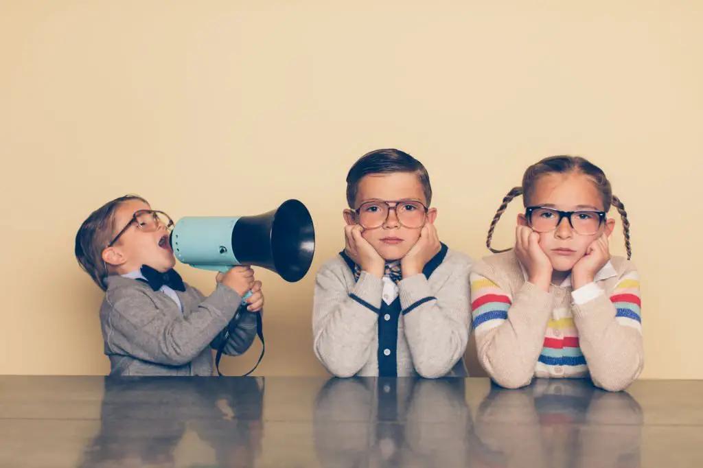 Qué pasa si mi hijo no oye bien