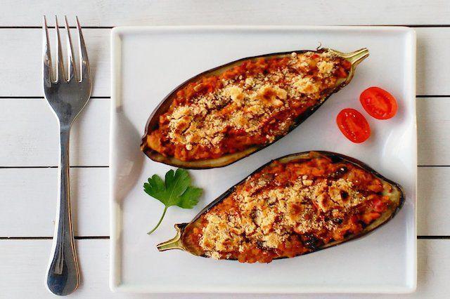 Berenjenas rellenas de verduras y soja texturizada. Recetas con soja texturizada