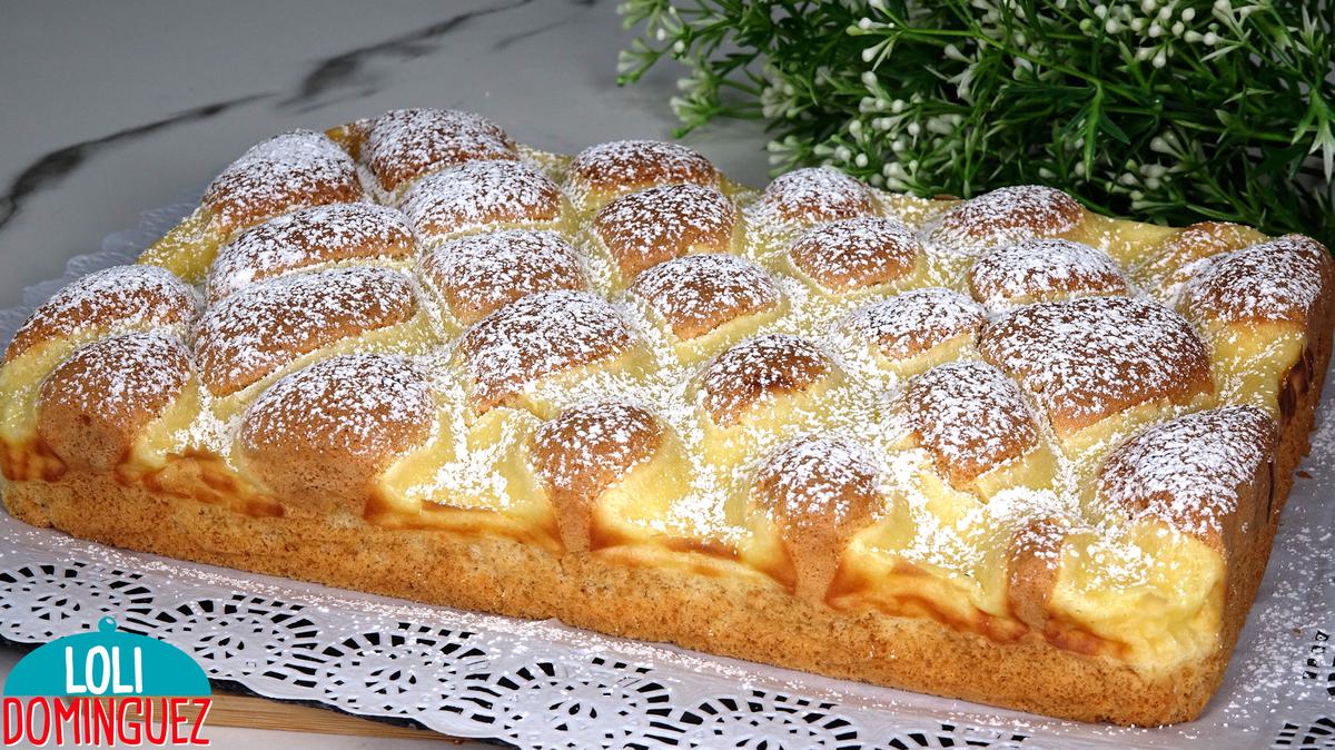 BIZCOCHO CON TARTA DE QUESO. Receta fácil, rápida y riquísima. Queda un bizcocho tierno y muy jugoso que aguanta tierno y jugoso hasta 7 días, con la combinación de la tarta de queso que le aporta jugosidad y un plus de sabor