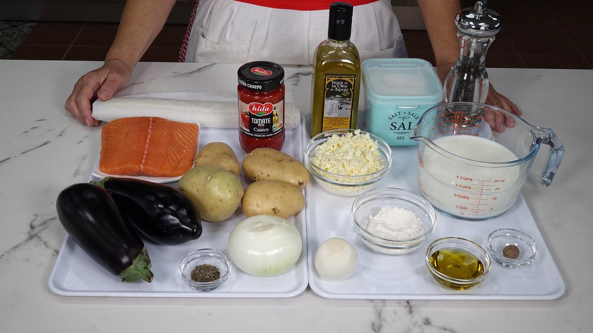 HOJALDRE CON BERENJENAS, SALMÓN Y BECHAMEL - Loli Domínguez - Foto 1