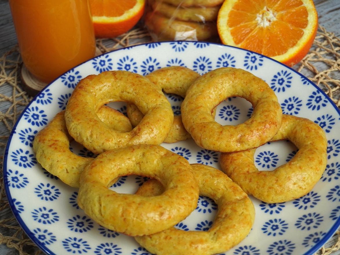 Roscos de naranja al horno de Semana Santa