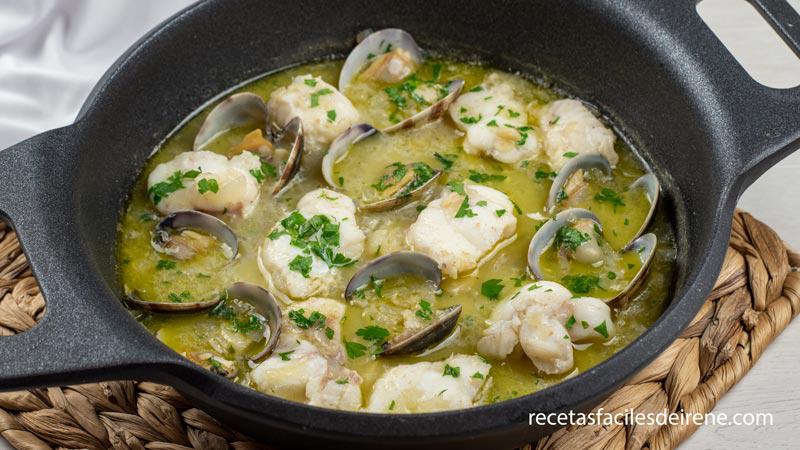 receta Rape en salsa verde con almejas Rape a la marinera